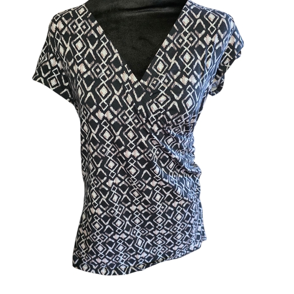Merona Black and White Wrap Blouse Short Sleeve Fitted - Picture 1 of 2